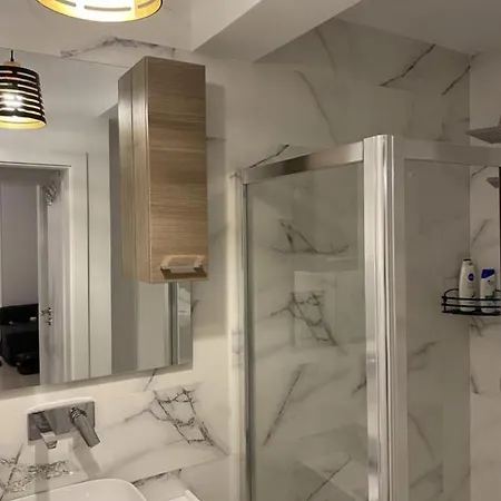 Luxury Center - Amzei Romana