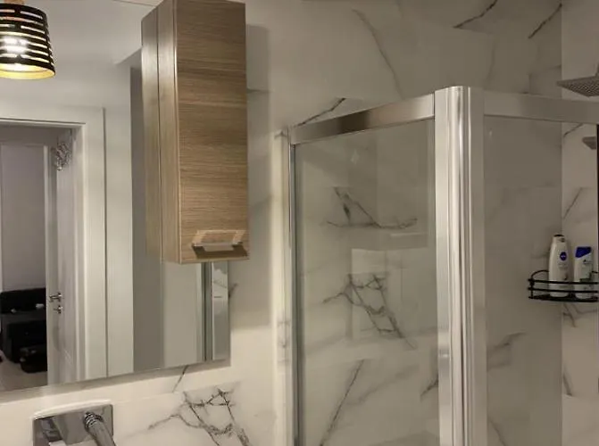 Luxury Center - Amzei Romana